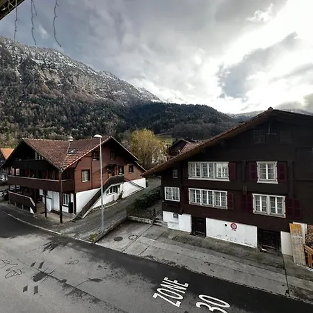 Appartement Swiss Mountains Därligen